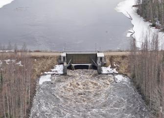 Ilmakuva vesistöpadosta